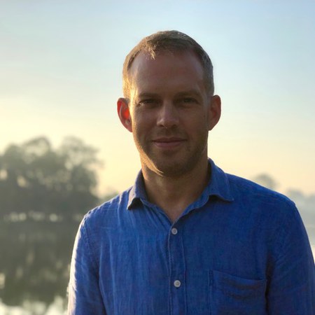Matthew Smith - Composing for an unwitting conductor: the sound of videogames