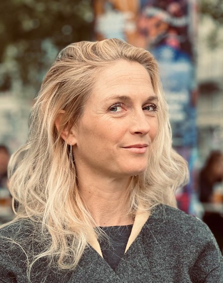 Nadine Schütz — Composer (avec) des lieux : à la frontière entre paysage sonore et musique spatiale