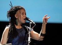 Pamela Z : Accidents heureux et frontières floues